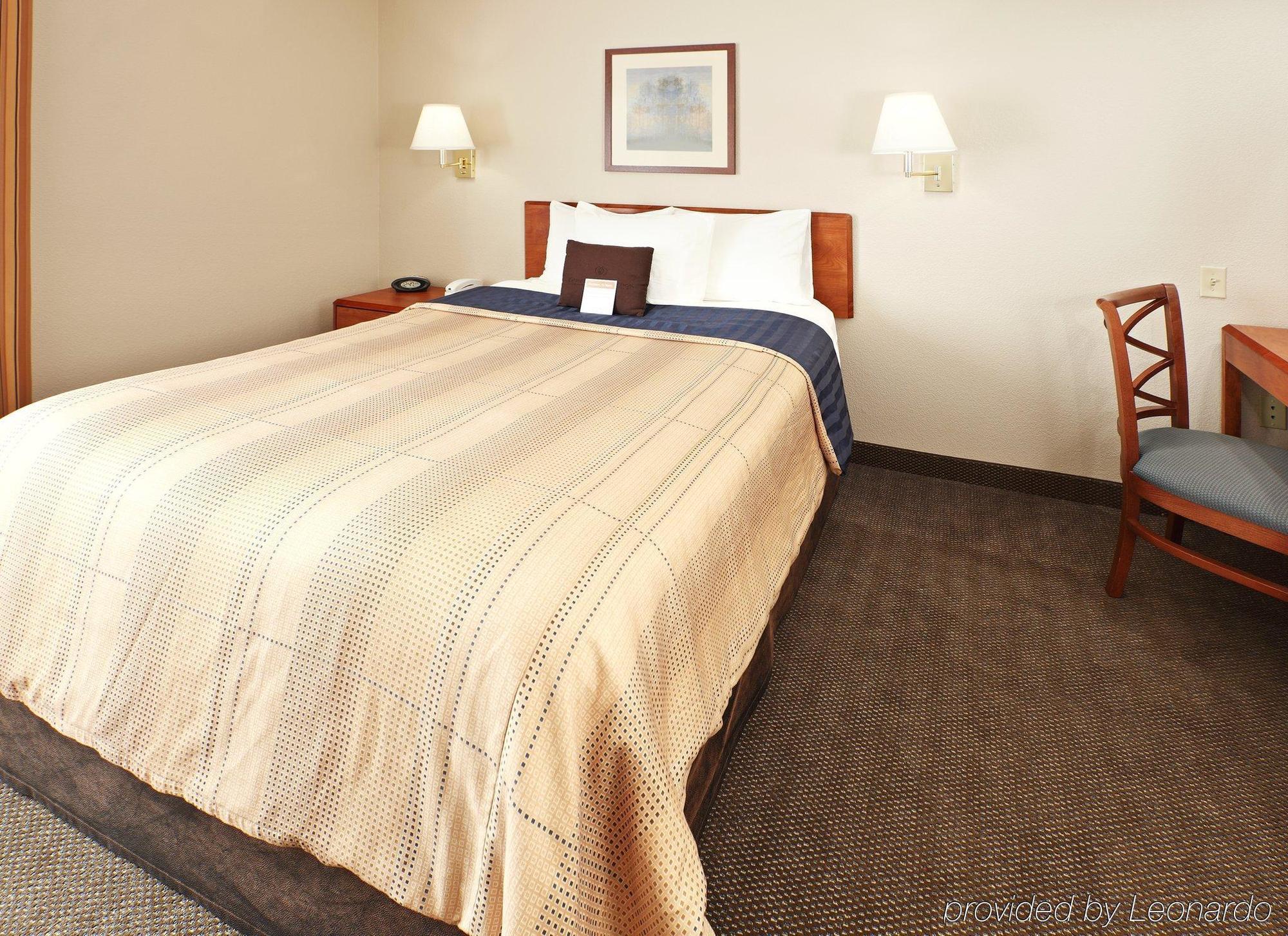 Candlewood Rogers-bentonville By Ihg Hotel 2*