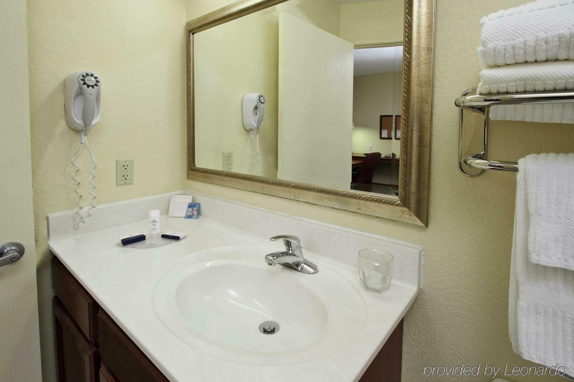 Candlewood Rogers-bentonville By Ihg