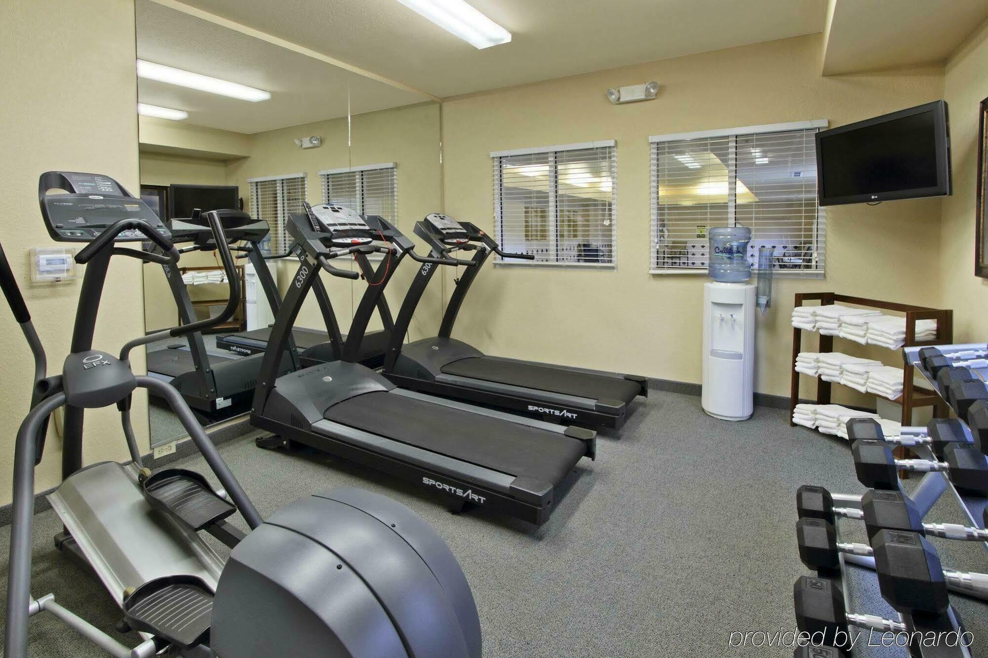 Hotel Candlewood Rogers-bentonville By Ihg 2*