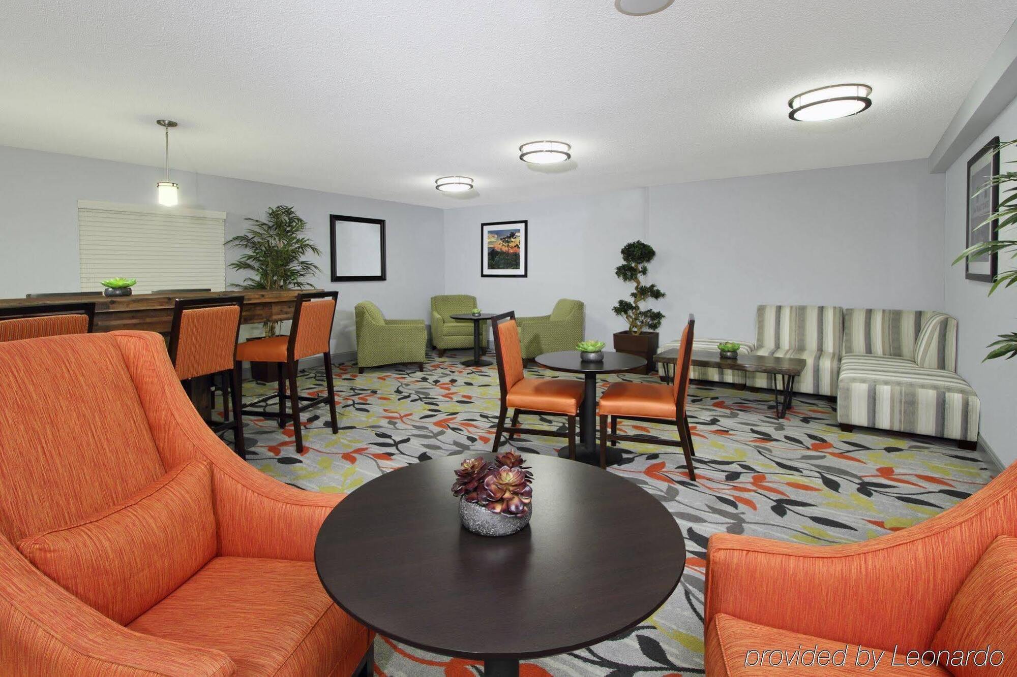 Candlewood Rogers-bentonville By Ihg Hotel